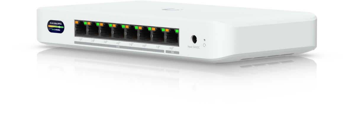 Ubiquiti UDB-Switch, UniFi 2.5G PoE switch with Wi-Fi 7 bridge